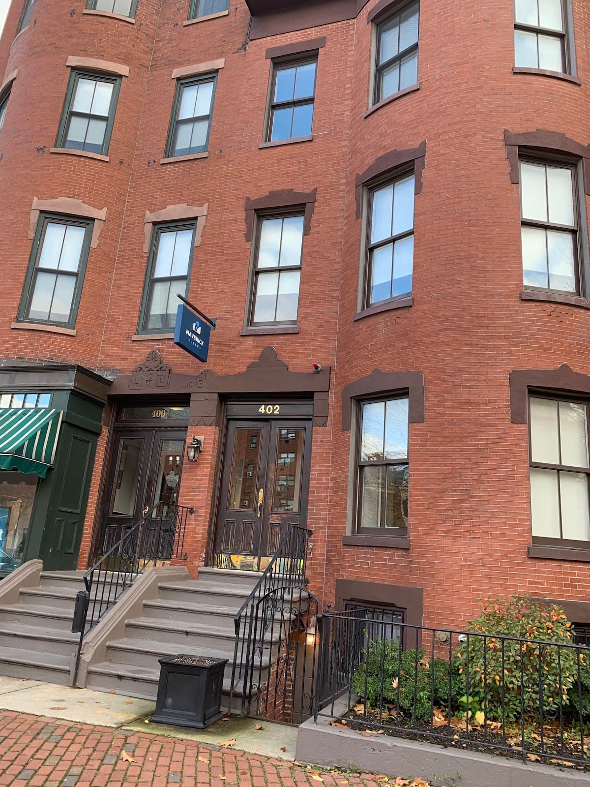 Stylish Studio in Boston Brownstone, C.Ave #21, Aparthotel in Back Bay