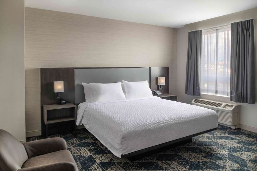Homewood Suites by Hilton Boston Logan Airport Chelsea, Aparthotel in Chelsea
