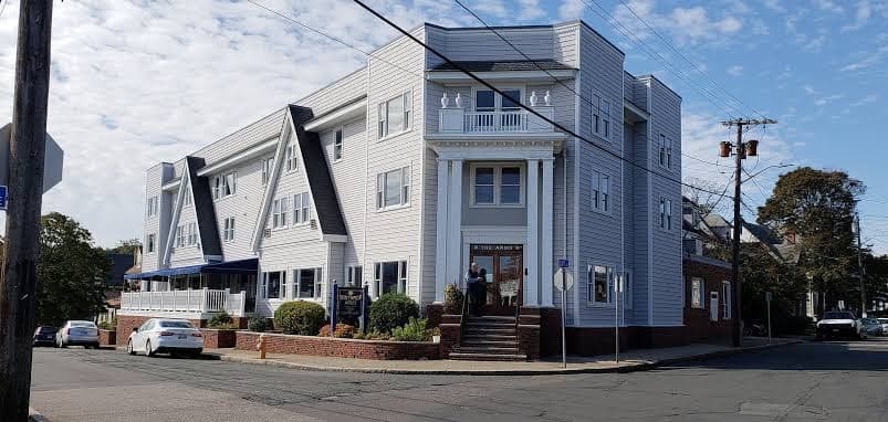 Winthrop Beach Inn and Suites, Hotel in Winthrop
