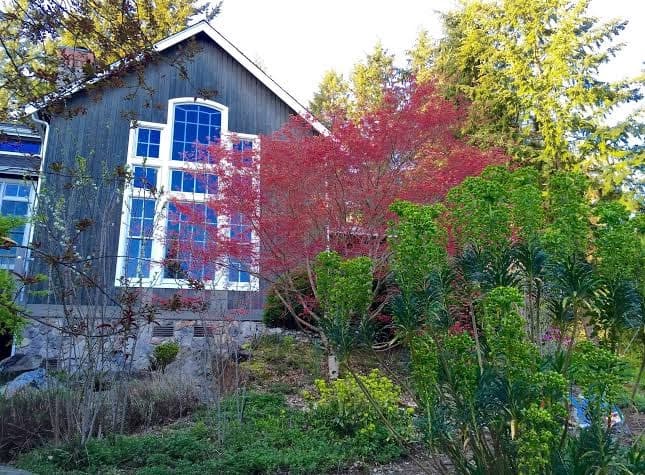 Hideaway Lodge Bed & Breakfast, Bed & Breakfast in Woodinville