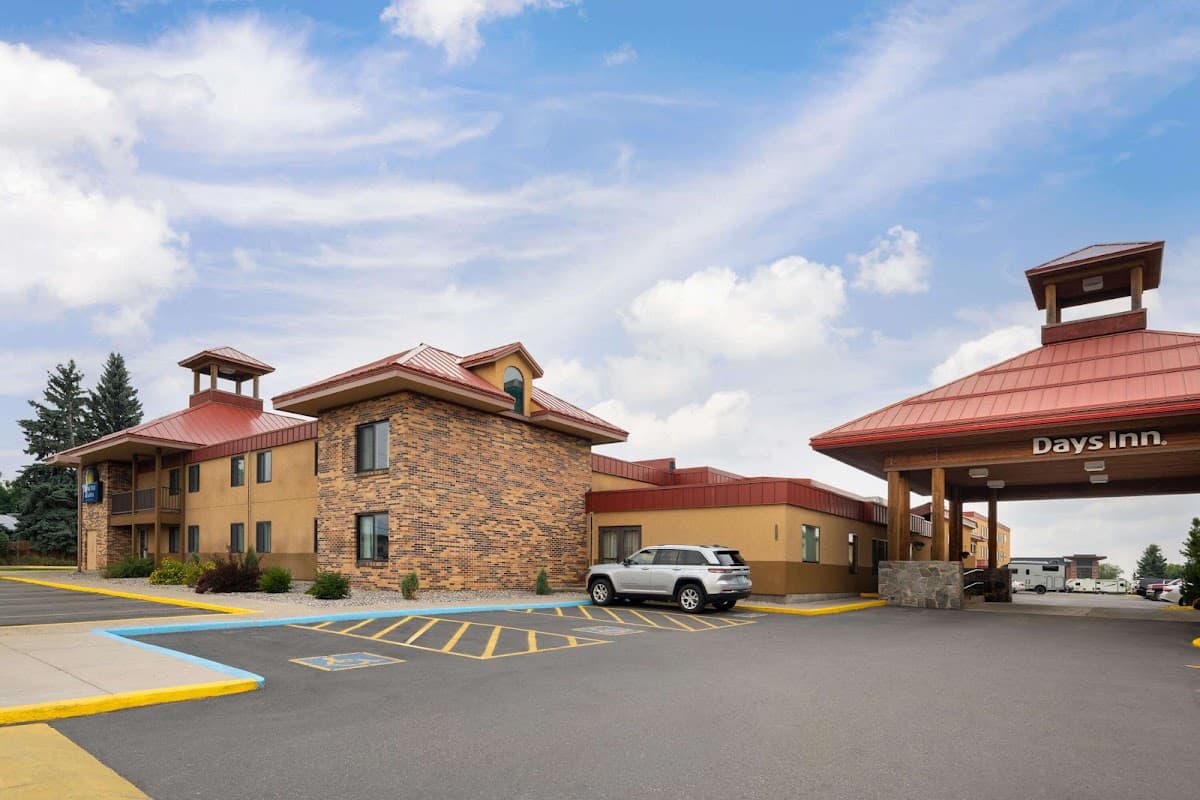Days Inn & Suites by Wyndham Bozeman, Hotel in Bozeman
