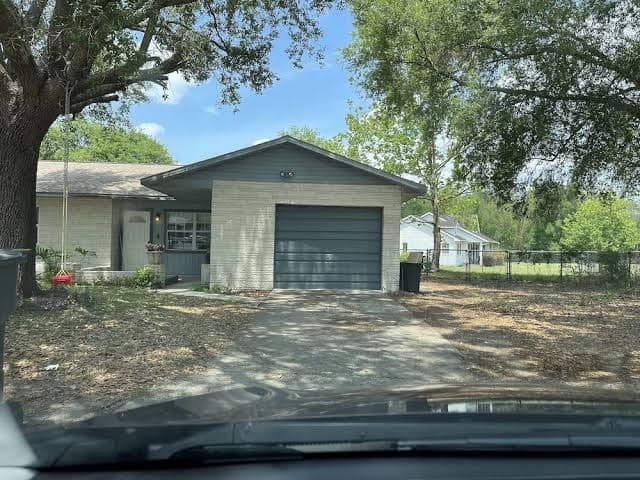 ZenHomes in Brandon near Tampa & Valrico, Guesthouse in Mango