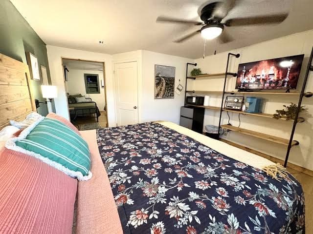 Vintage Creekside Motel in Hollister (14), Motel in Branson