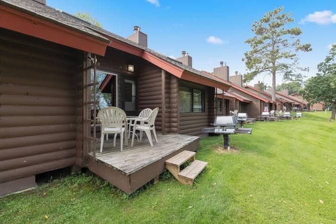 The Lodges at Breezy Point, Resort in Breezy Point