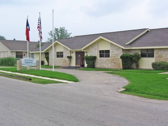 The Shores at Lake Travis, Resort in Briarcliff