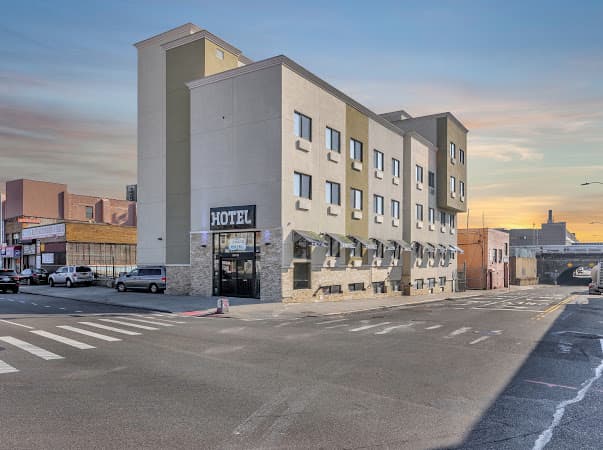 Hollis Hotel, Hotel in Hillside