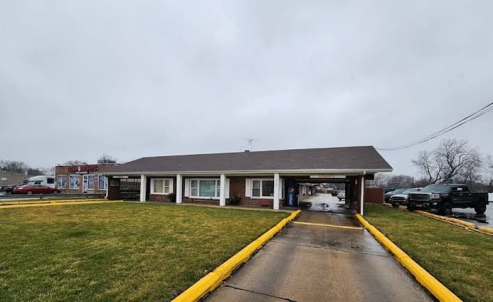 New Relax Inn, Motel in Bridgeview