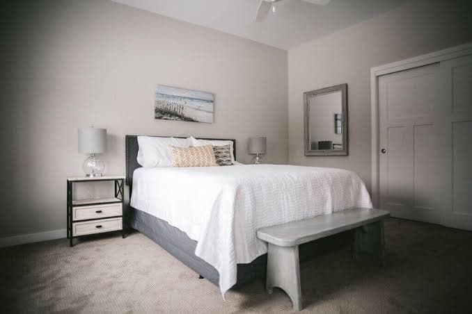 Modern boutique hotel in the city center near the beach, Hotel in Bridgman