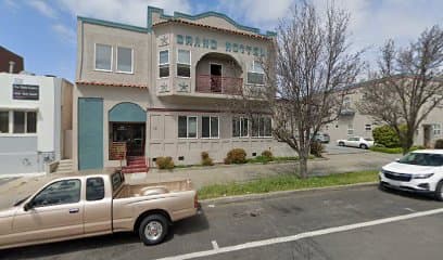 Grand Hotel, Hotel in South San Francisco