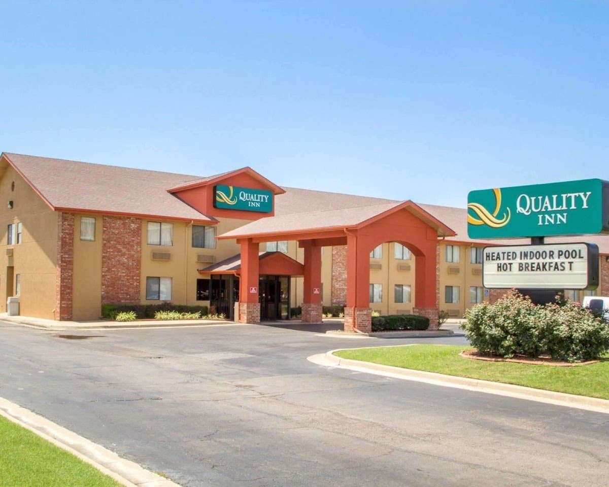 Quality Inn Broken Arrow - Tulsa, Hotel in Broken Arrow