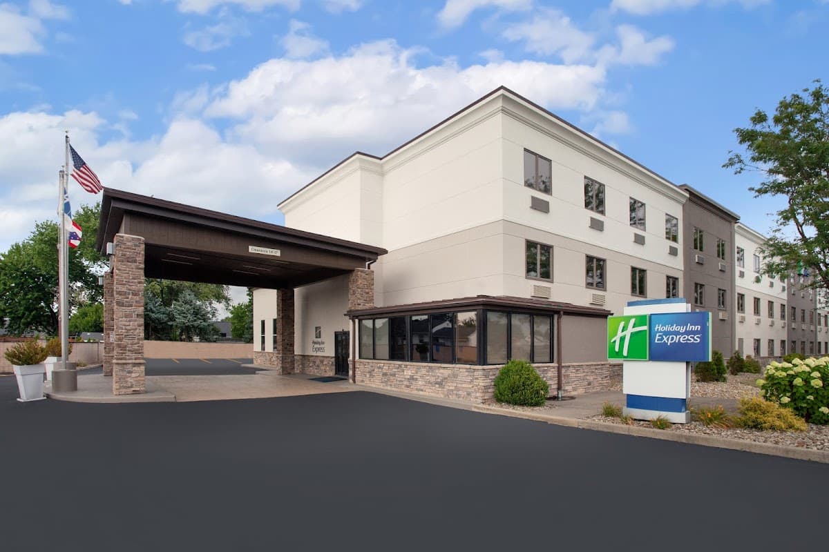 Holiday Inn Express Cleveland Airport - Brook Park by IHG, Hotel in Brook Park