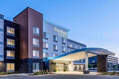 Fairfield by Marriott Inn & Suites Minneapolis North, Hotel in Brooklyn Center