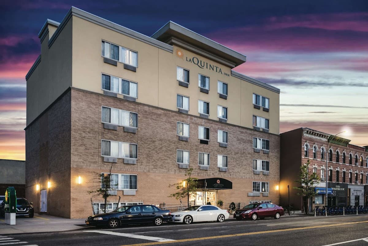La Quinta Inn & Suites by Wyndham Brooklyn Downtown, Hotel in Park Slope