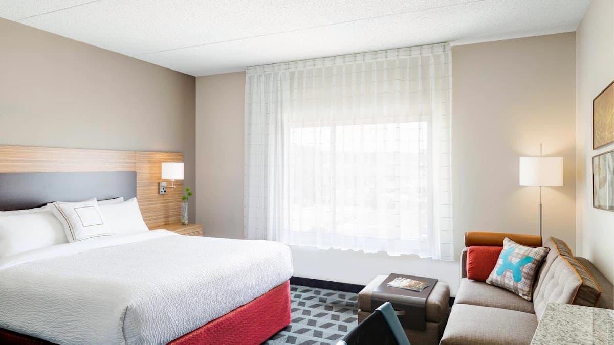 TownePlace Suites by Marriott New York Brooklyn, Hotel in Park Slope