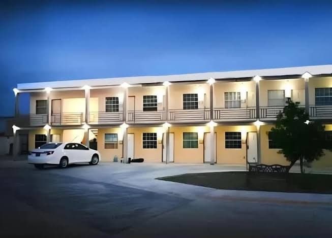 HOTEL ESTRELLA, Hotel in Brownsville