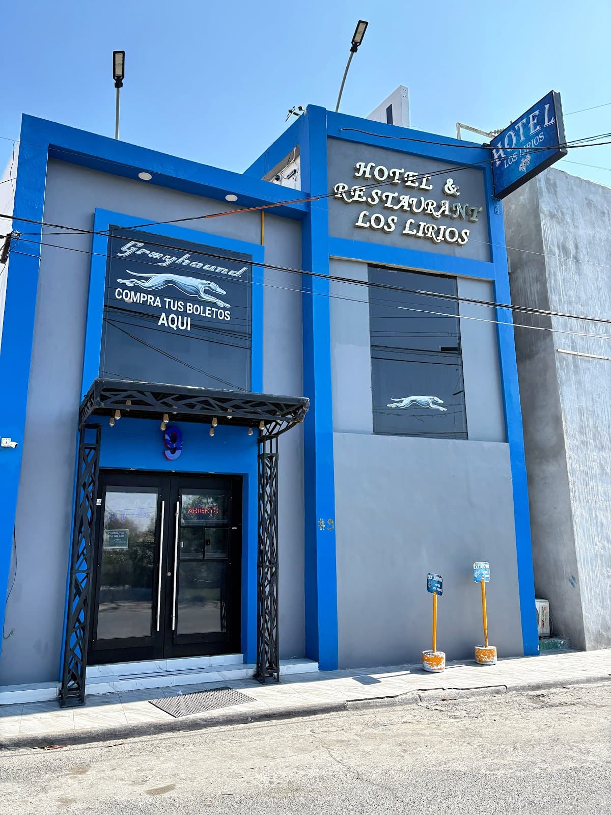 Los Lirios, Hotel in Brownsville