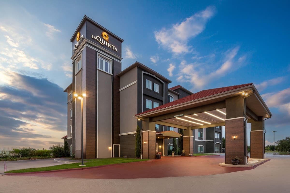 La Quinta Inn & Suites by Wyndham Brownwood, Hotel in Brownwood