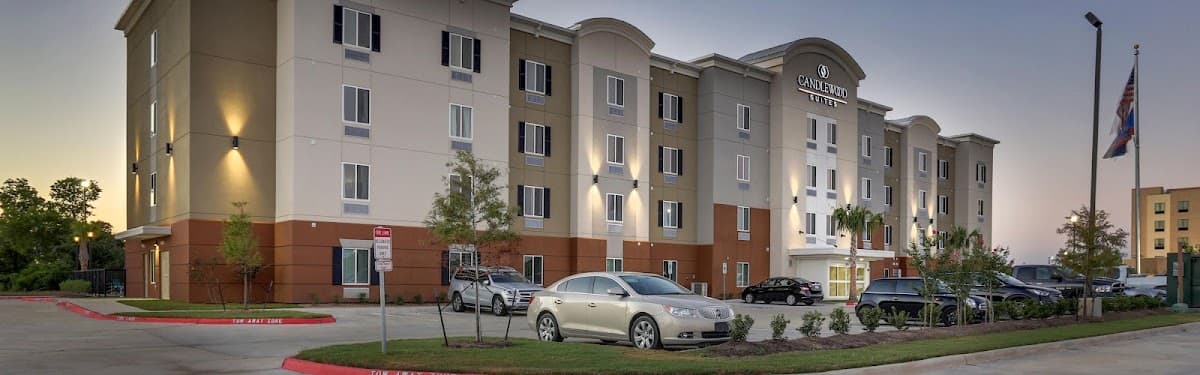 Candlewood Suites College Station at University by IHG, Aparthotel in College Station