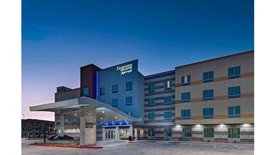 Fairfield by Marriott Inn & Suites Austin Buda, Hotel in Buda