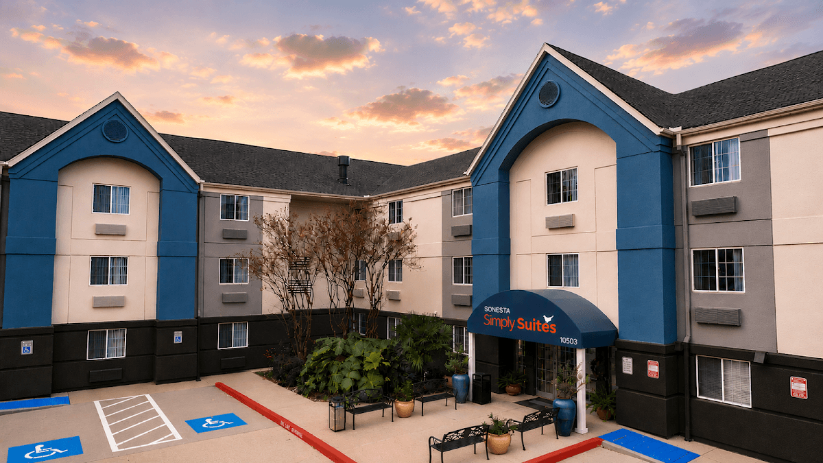 Sonesta Simply Suites Houston CityCentre I-10 West, Hotel in Bunker Hill Village