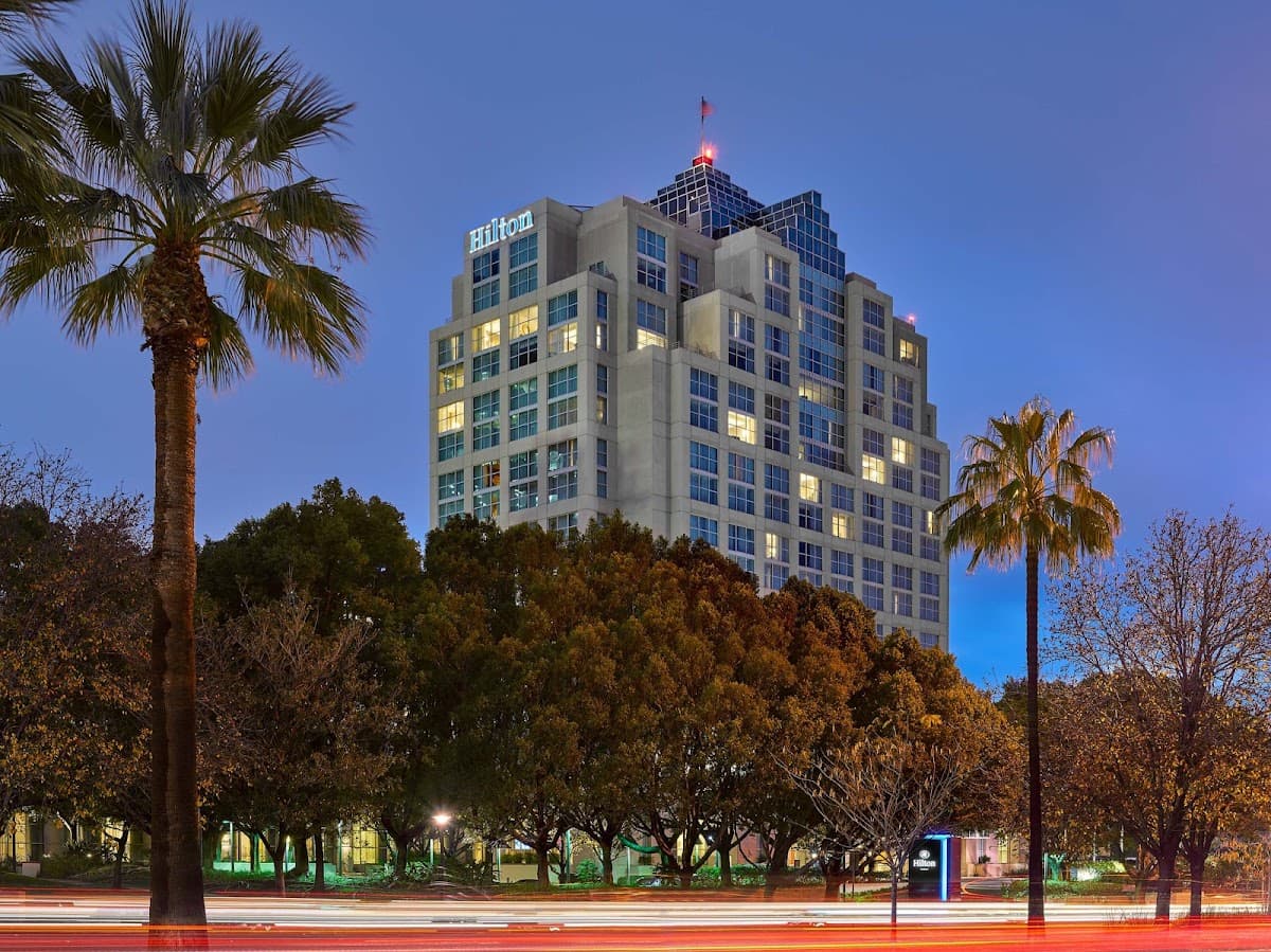 Hilton Los Angeles North/Glendale & Executive Meeting Ctr, Hotel in Atwater Village