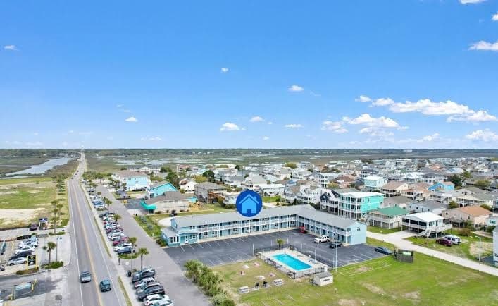 1 Bedroom condo at the desirable Continental Motel located on beautiful Sunset Beach, Motel in Sunset Beach