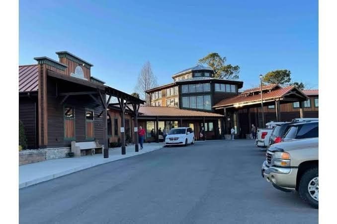 Motel at Kentucky Lake. Natures Habitat., Motel in Calvert City