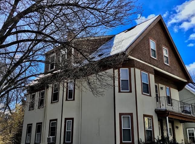 Bowers House Bed and Breakfast, Bed & Breakfast in West Somerville/Davis Square