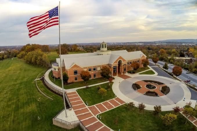 Holiday Inn Express & Suites Harrisburg South - New Cumberland, Hotel in New Cumberland
