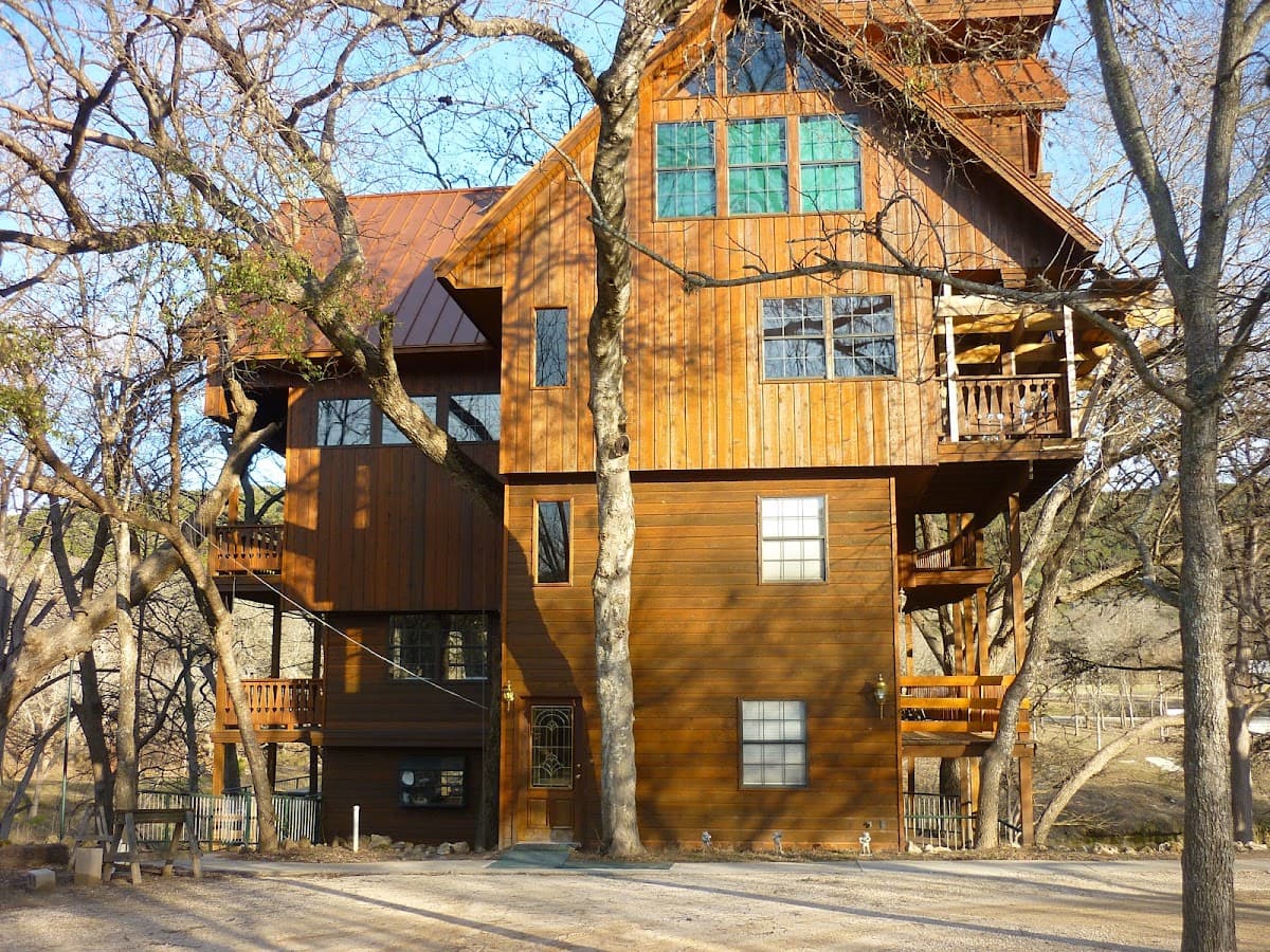 Drum Resorts, Resort in Canyon Lake