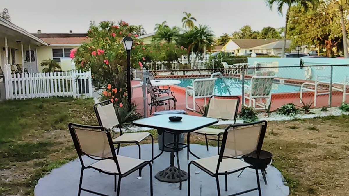 Colonial Resort Motel, Motel in Cape Coral