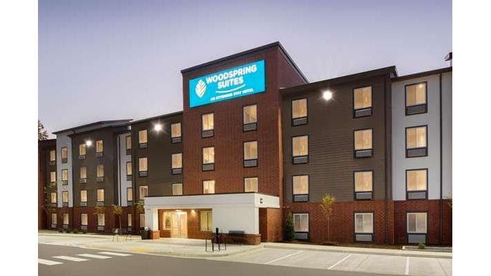 WoodSpring Suites Washington DC East Arena Drive, Aparthotel in Summerfield