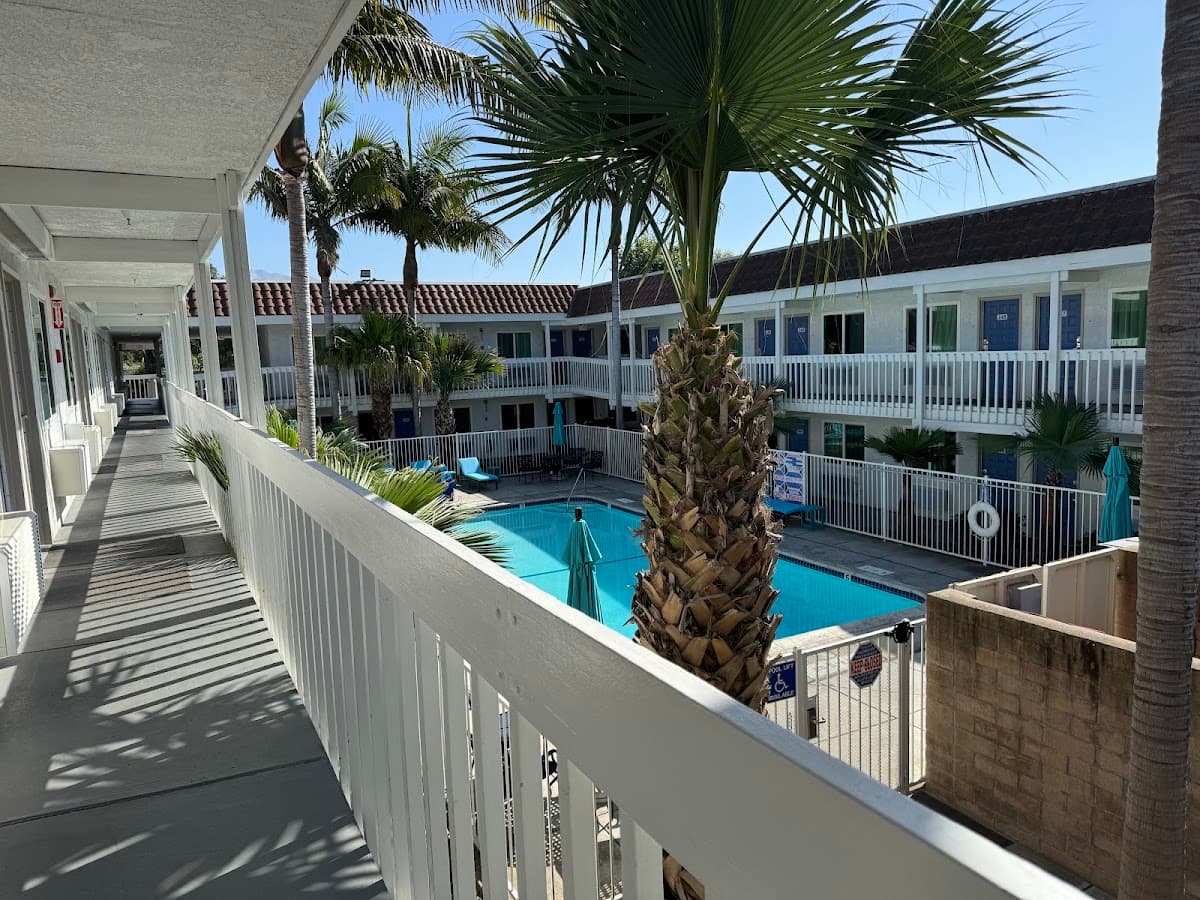 Vagabond Inn Studio Carpinteria, CA–Santa Barbara-South, Aparthotel in Carpinteria