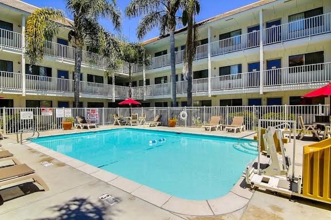 Vagabond Inn - Carpinteria North, Hotel in Carpinteria