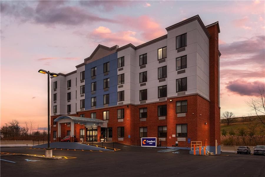 Comfort Inn Staten Island, Hotel in New Springville