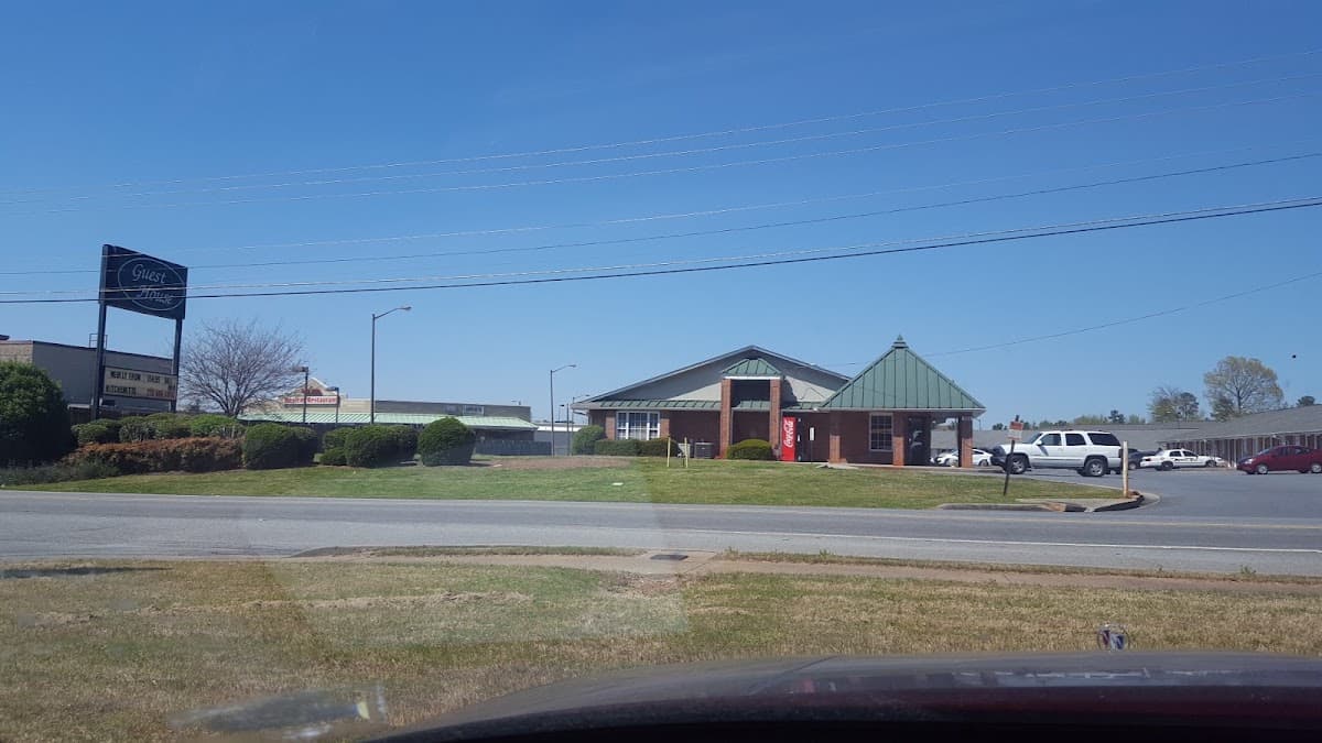 Guest House, Aparthotel in Cartersville