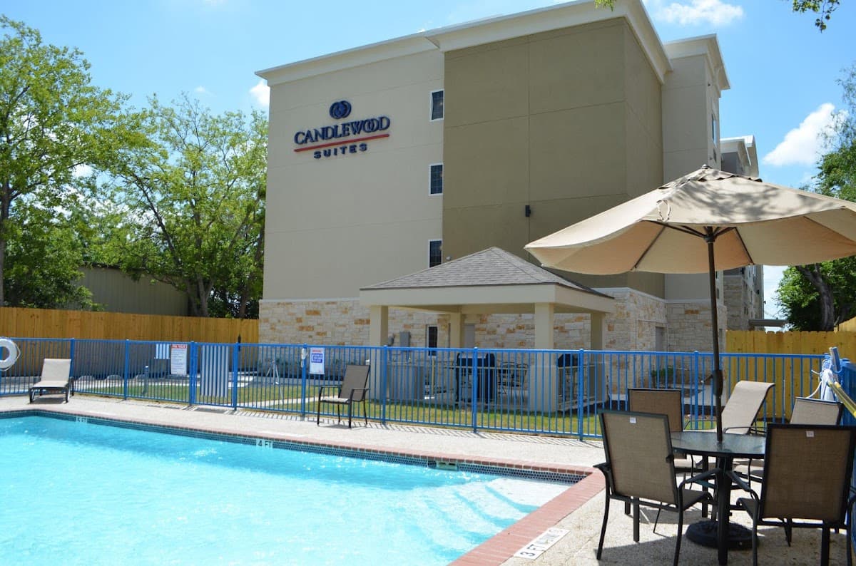Candlewood Suites San Antonio Airport by IHG, Aparthotel in Castle Hills