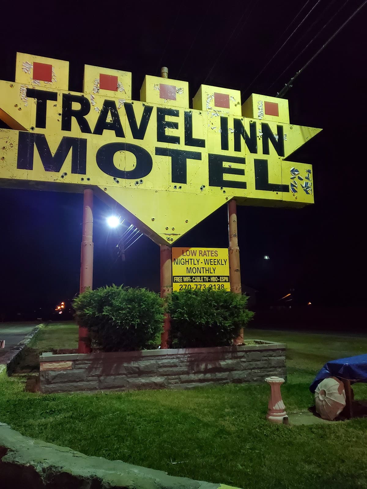 Travel Inn, Motel in Cave City