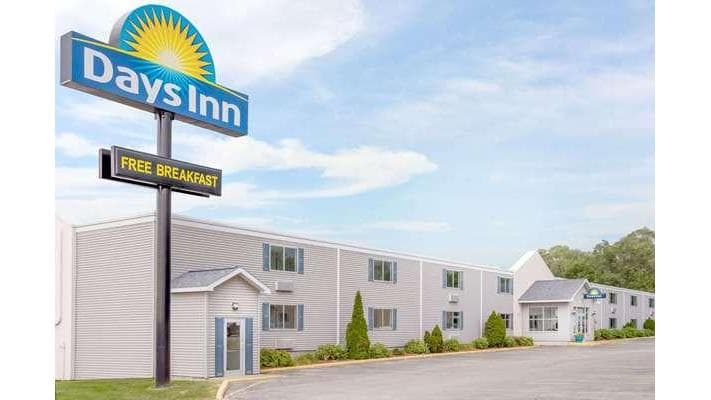 Days Inn by Wyndham Cedar Falls- University Plaza, Hotel in Cedar Falls