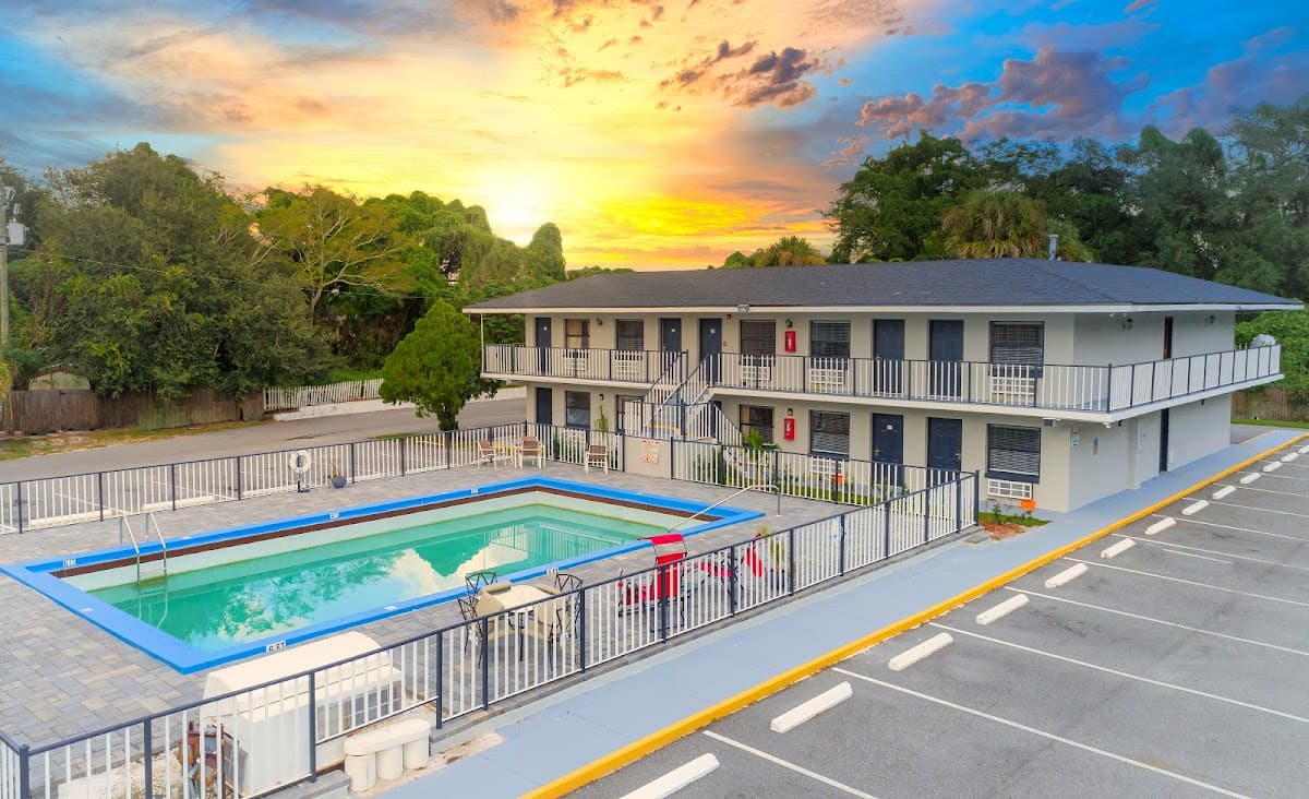 Sunshine Inn, Hotel in Kissimmee