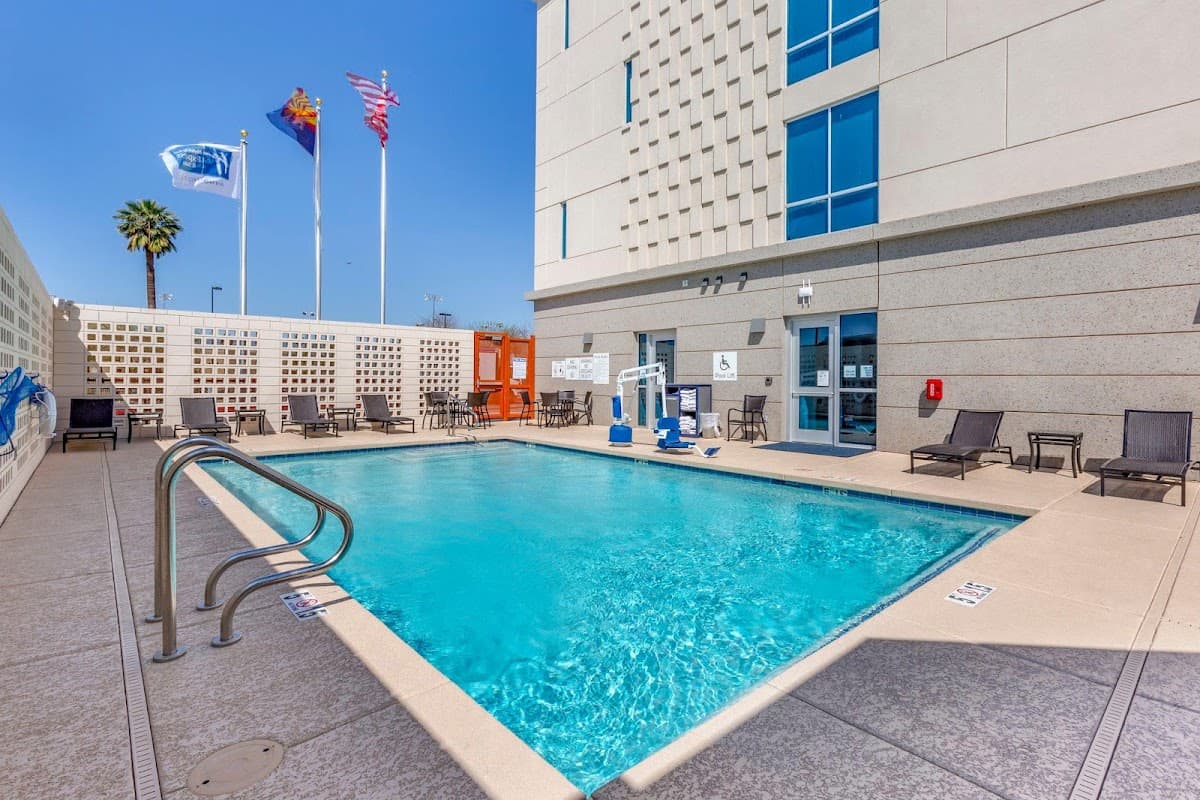 Holiday Inn Express & Suites Phoenix Dwtn - State Capitol by IHG, Hotel in Phoenix