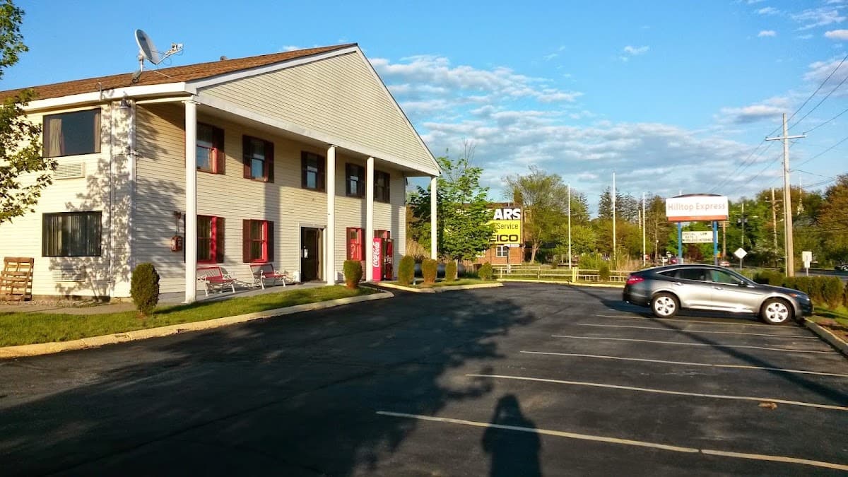 Hilltop Express Inn Groton, Hotel in Long Hill