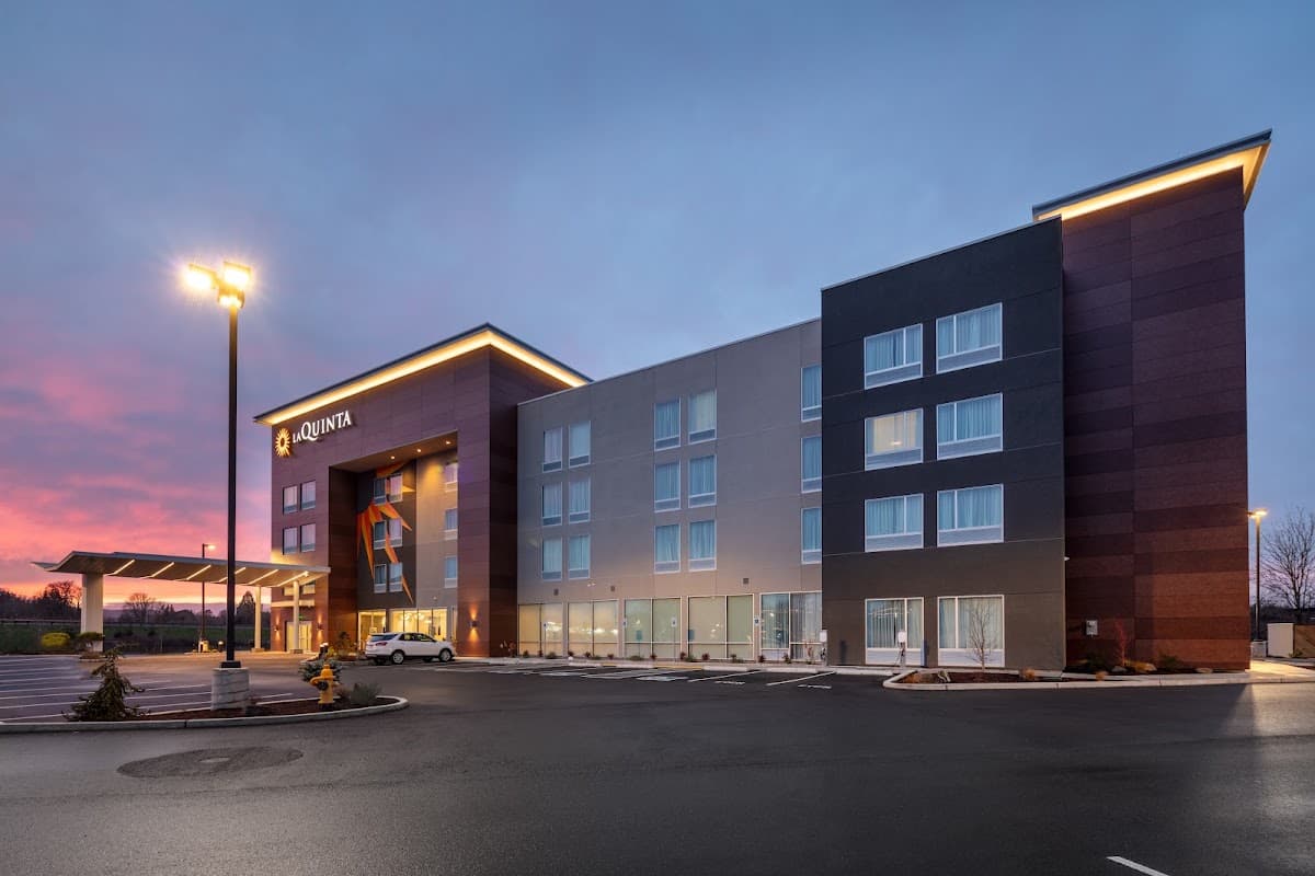 La Quinta Inn & Suites by Wyndham Centralia, Hotel in Centralia
