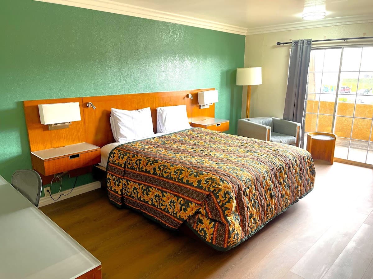 Relax Inn Motel, Motel in Mid-City