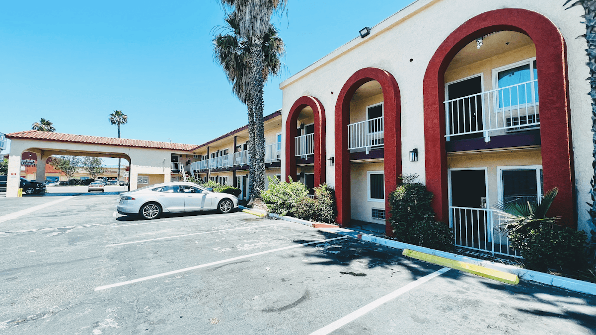 Casa Blanca Hotel - Cypress Buena Park, Anaheim Area, Hotel in La Palma