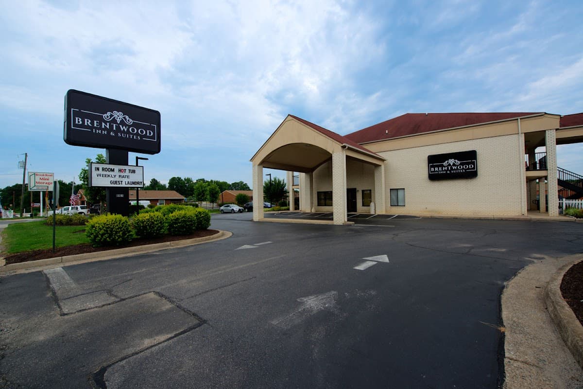 Brentwood Inn and Suites, Hotel in Chamberlayne