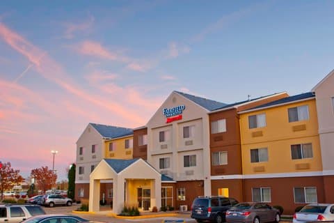 Fairfield by Marriott Inn & Suites Champaign, Hotel in Champaign