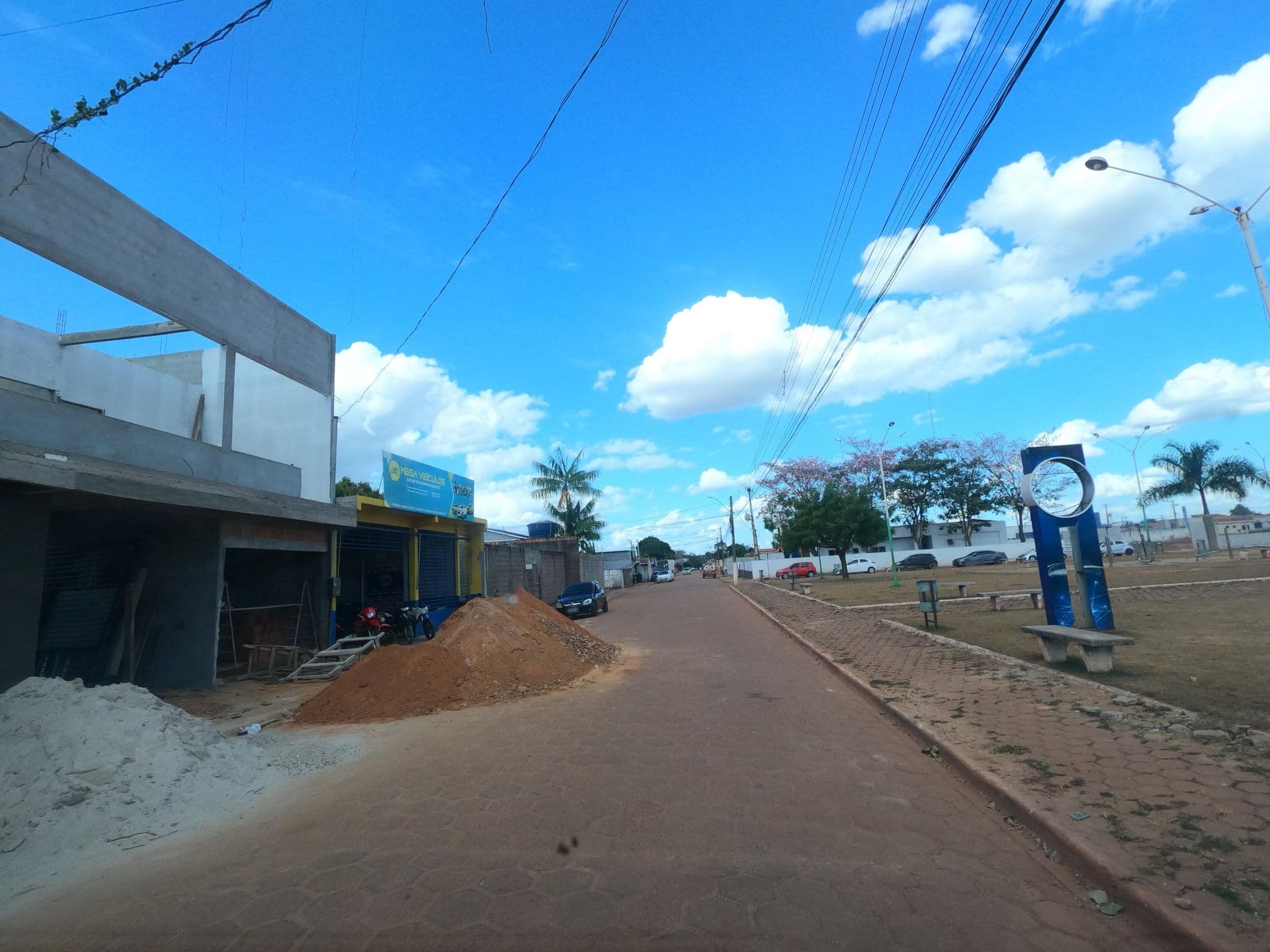 Street view near Hotel Colinas, Dom Eliseu — © MuitoAlemdasFronteiras (CC BY-SA · Mapillary)