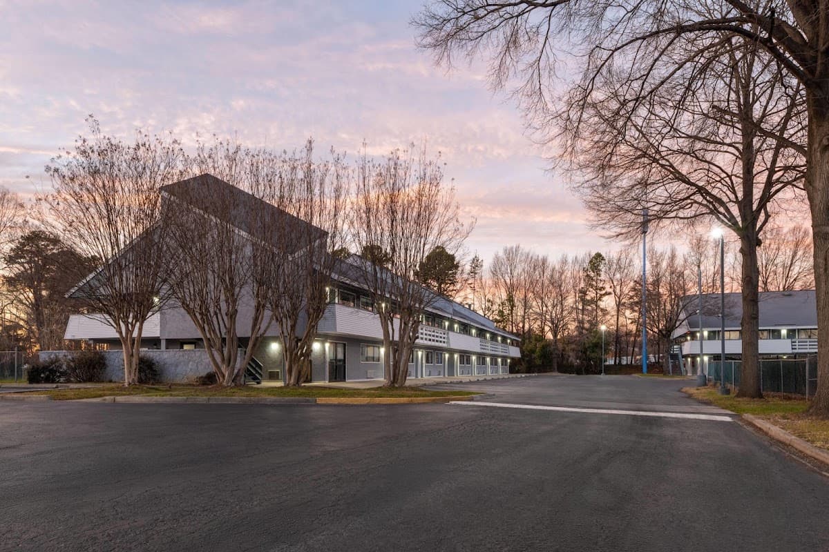 Days Inn by Wyndham Charlotte University, Hotel in Charlotte