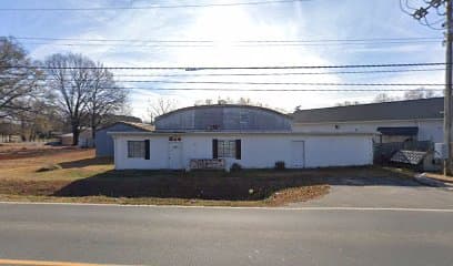 B & B Leather Co Inc, Bed & Breakfast in Charlotte